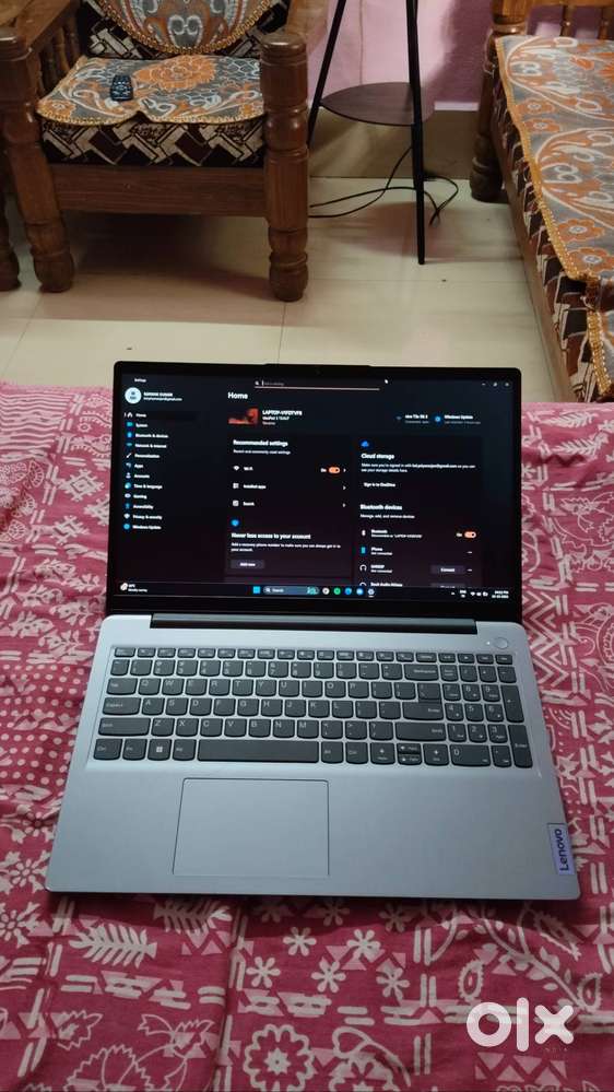 Lenvo IdeaPad 3 , i3 12th generation 8gb ram