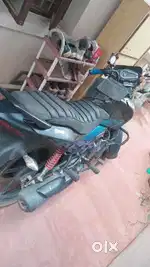 Glamour bike very Good condition very less driven