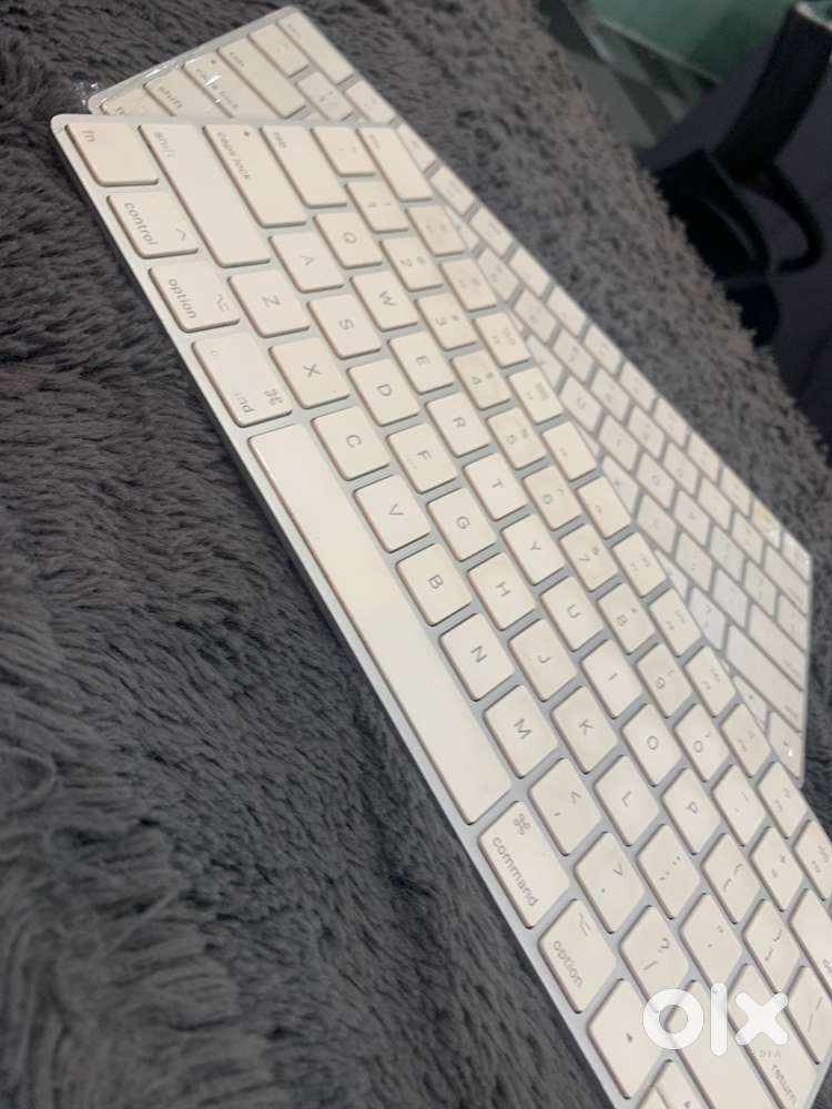Apple used Magic Keyboard 2  Good working with bill and warranty