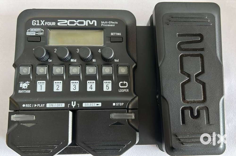 Zoom G1X Four