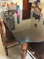 Dinning table with 8 chairs