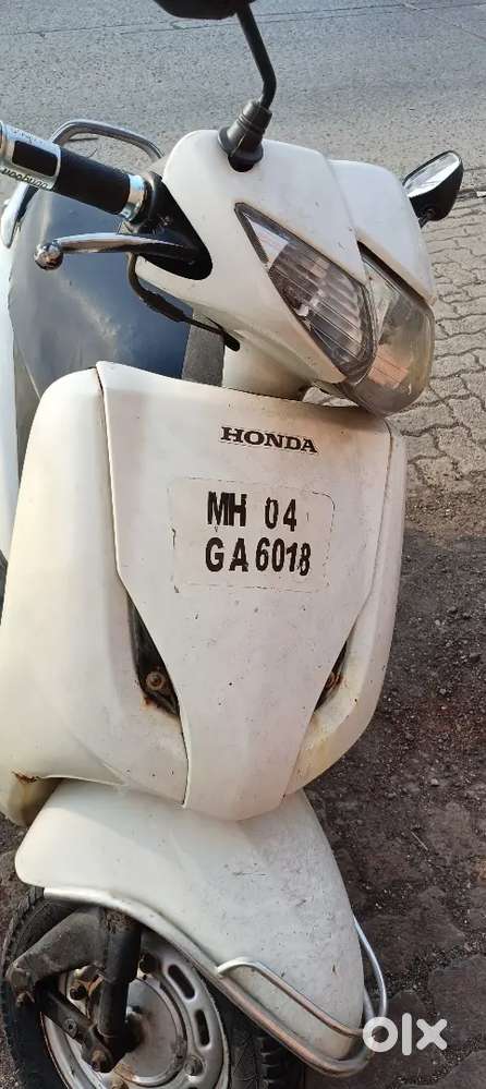 Bhai jisko lena hoga wahi sms karna plizz