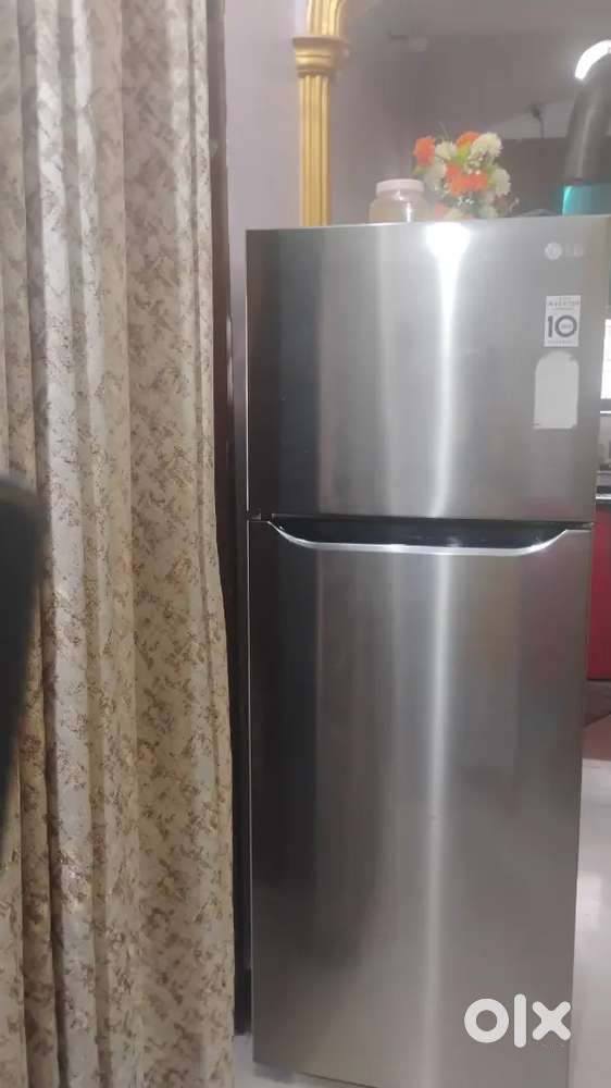 Lg double door fridge