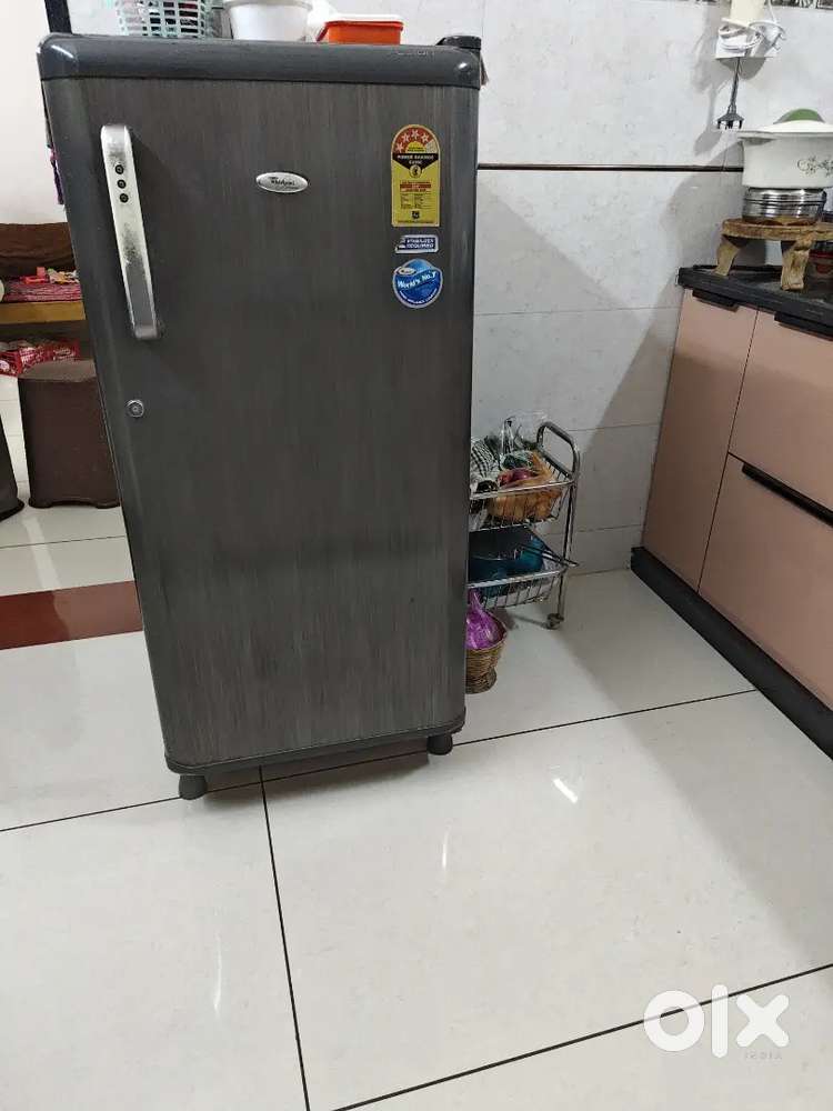 Whirlpool single door refrigerator