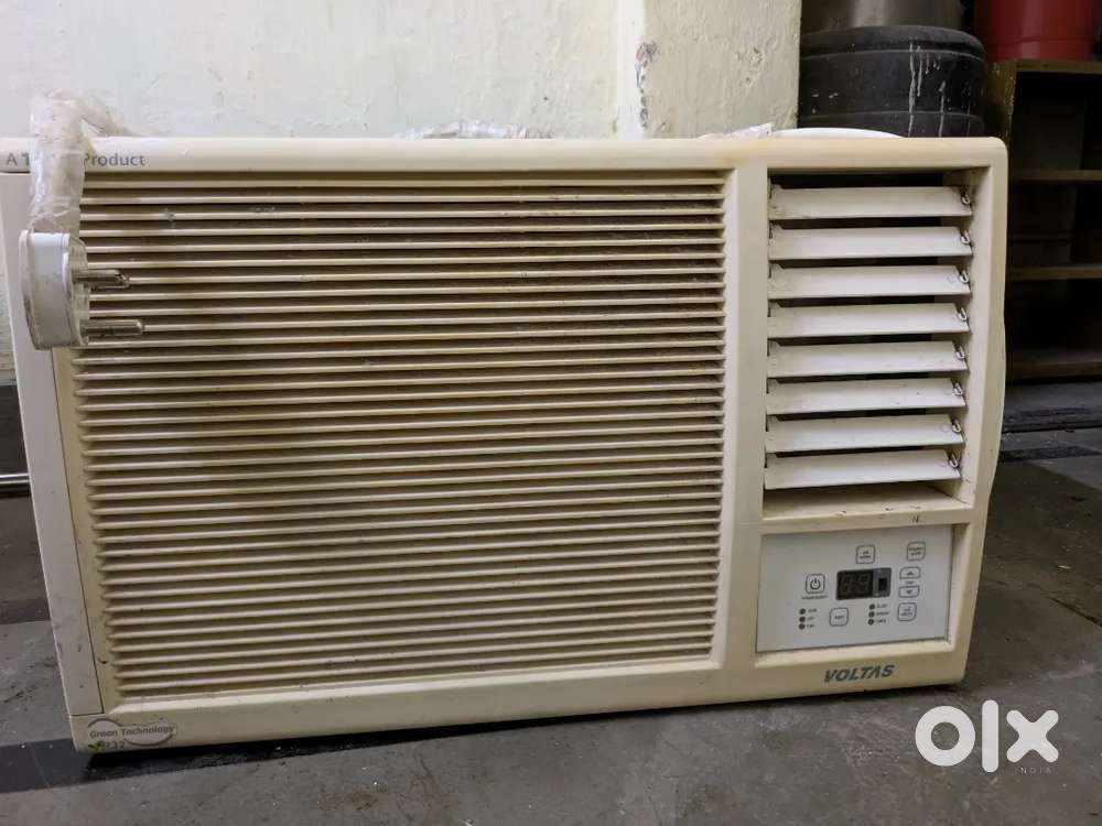 Voltas 1ton window AC