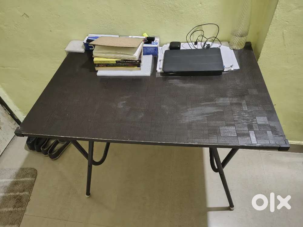 Best Wooden Foldable Study Table