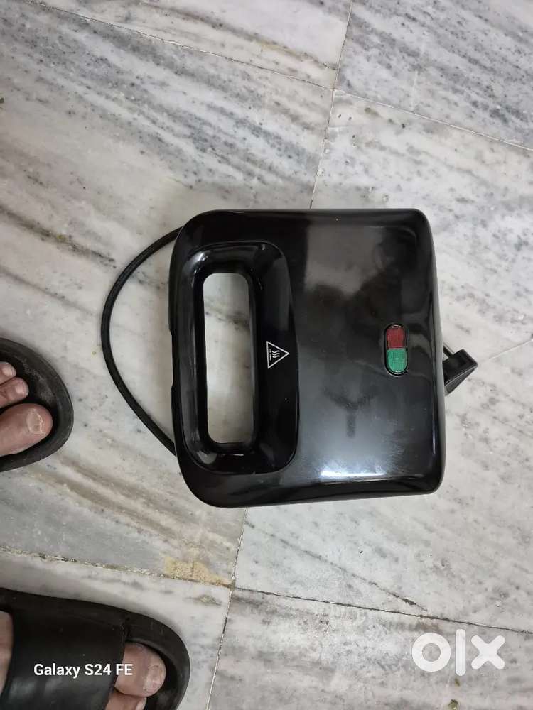 Sandwitch Toaster for sale