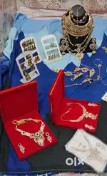 Artificial jewellery