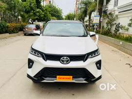 Toyota Fortuner Legender 4X2 AT 2.8, 2023, Diesel