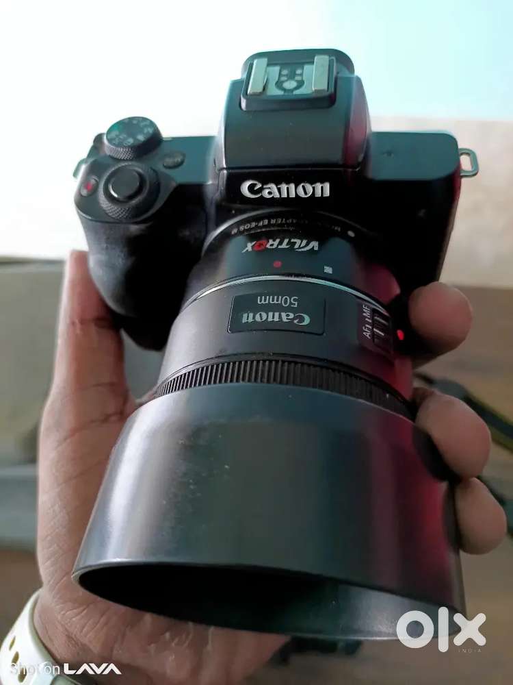 Canon M50 ii with 2 lenses