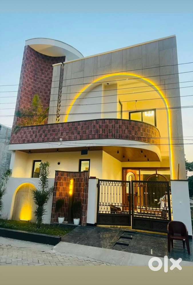 Fully furnished kothi for sale ready to move