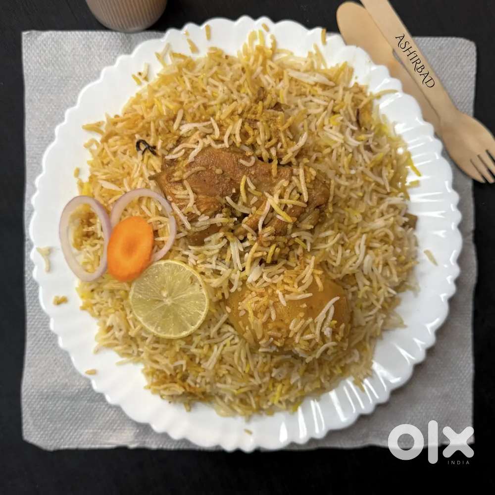 Need helper in restaurant for serving food