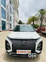 MG Hector Plus Sharp Pro 1.5 Turbo Petrol MT 6 STR, 2023, Petrol