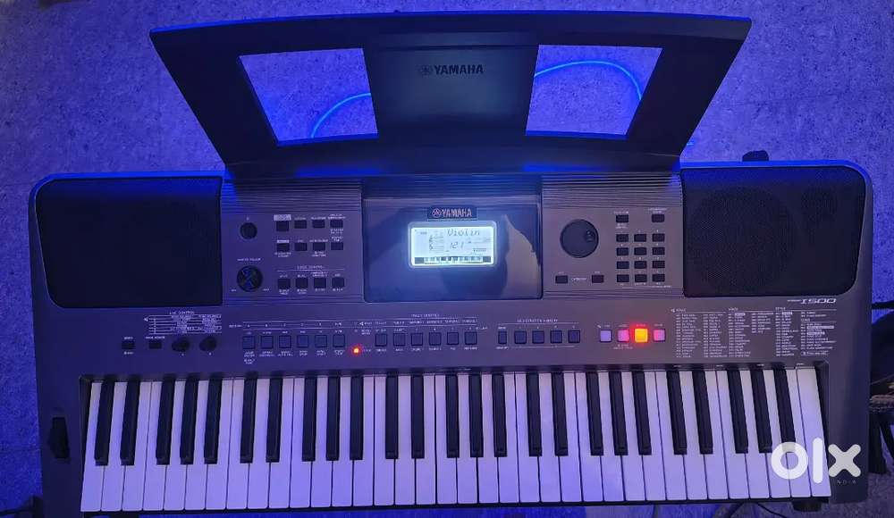 Yamaha PSR I500
