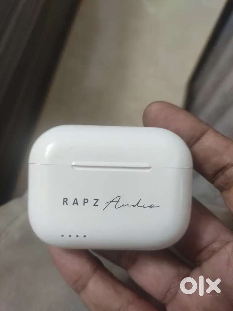 New like bluetooth buds RAPZ XBuds at throwaway price