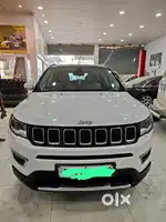 Well maintained Jeep Compass 2018 Diesel 45000 Km Driven
