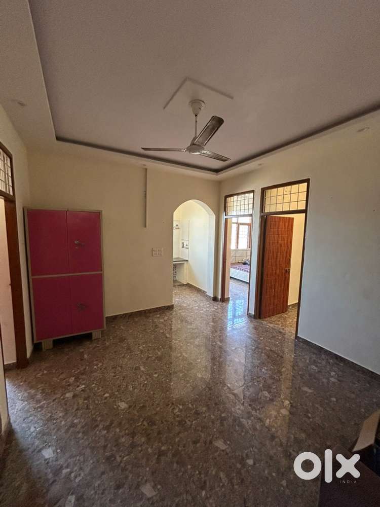 Pg for boys and girls 1 bhk 2bhk 3bhk