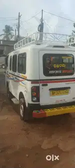 Tata magic express