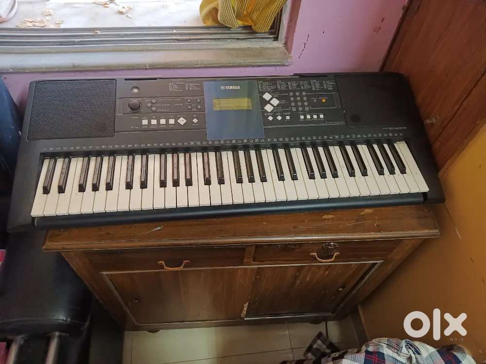 Synthesizer