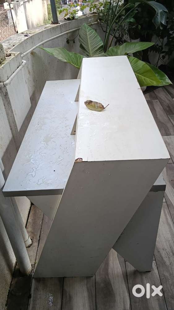 Computer Table
