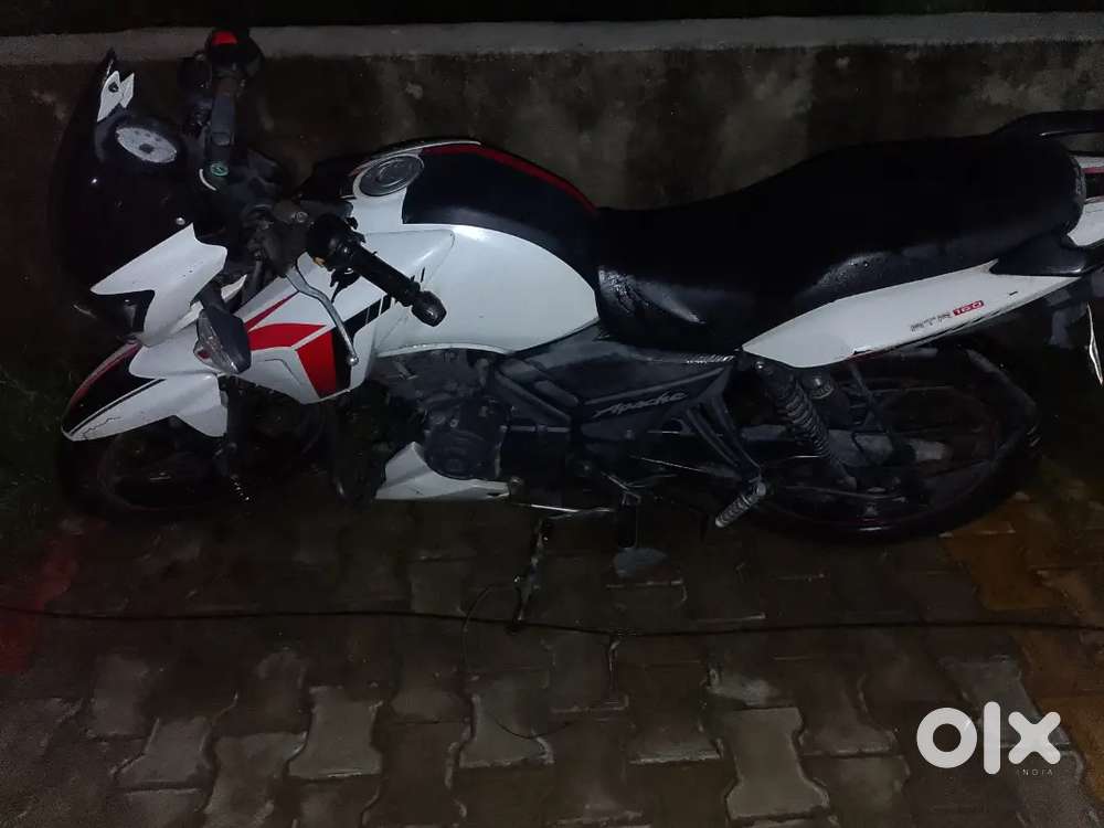 Apache rtr 150