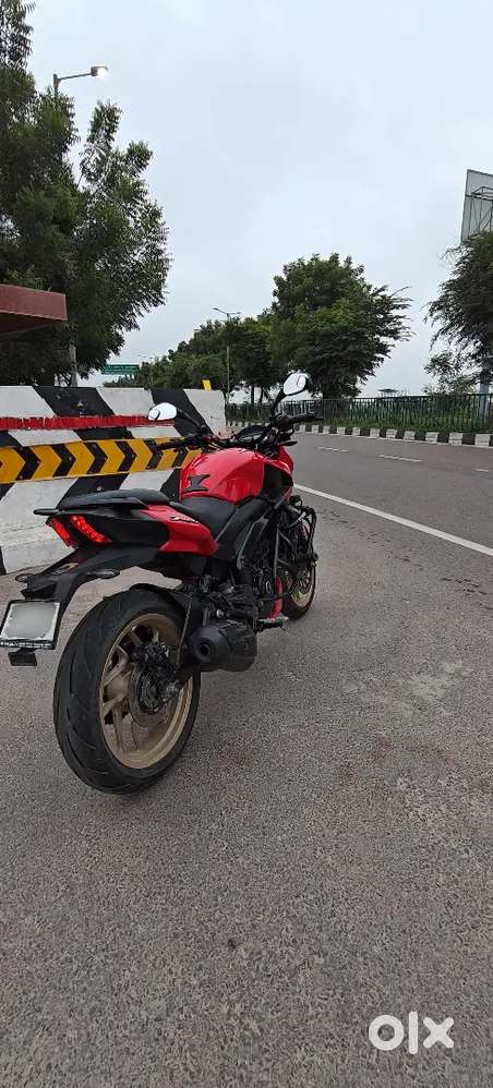 Bajaj Dominar 2019