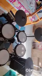 Alesis nitro max drum kit