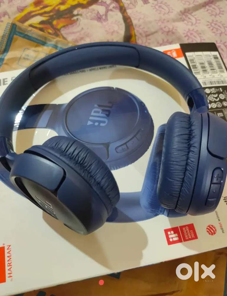JBL headphones orignal