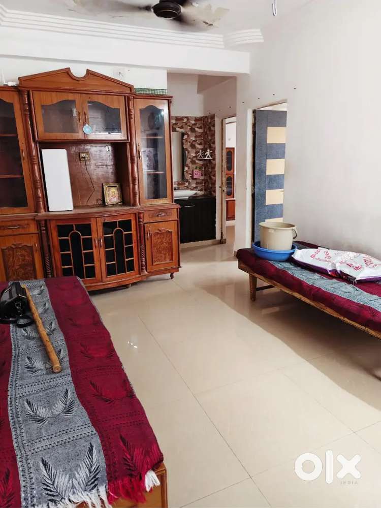 Very Nice 2 BHK Flat For rent Bacholer & Family Thaltej Metro nr