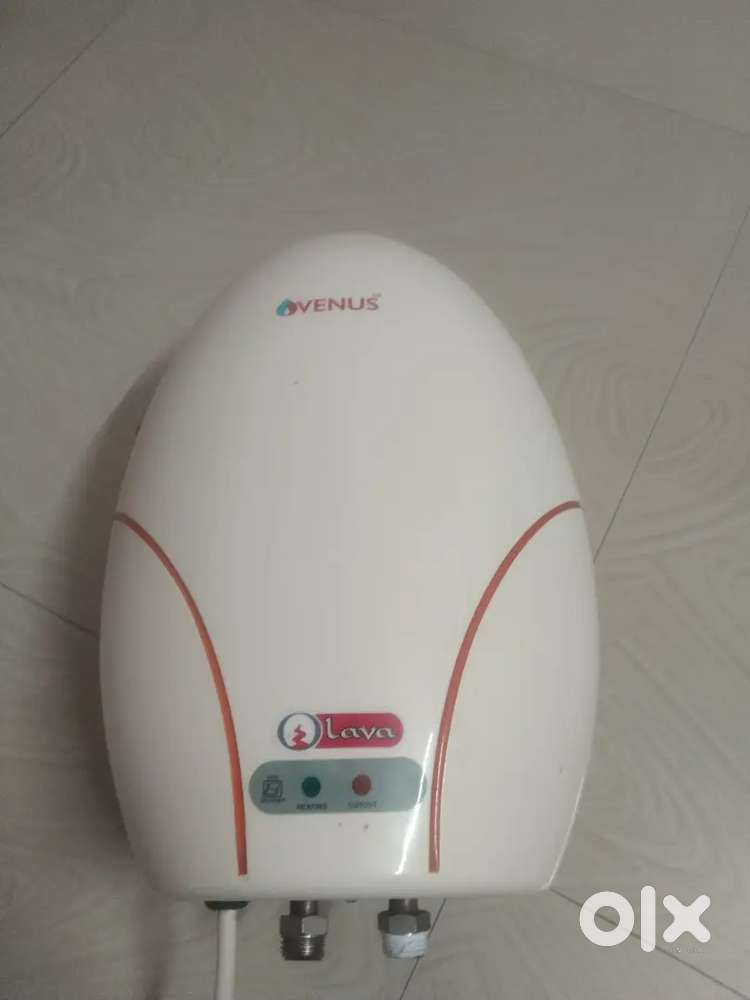 Venus 3litre instant water heater