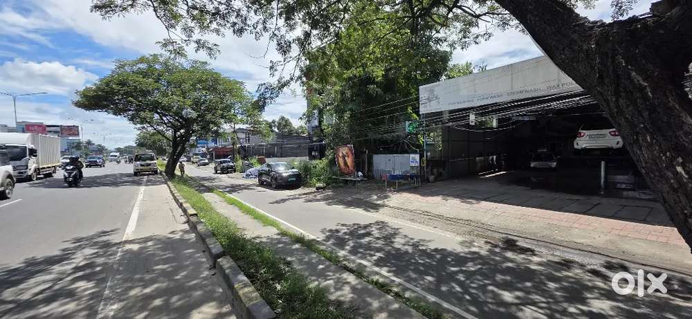 18 cent commercal land vytila by pass frontage 34 lack per cent