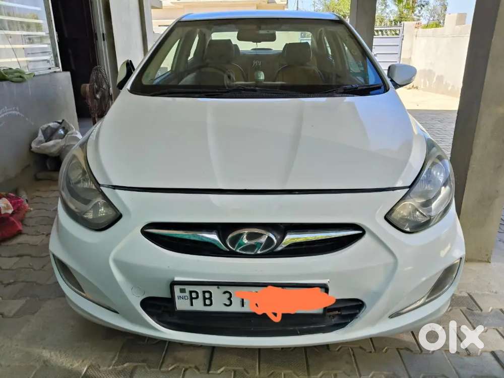 Hyundai Verna 2014 Diesel 184000 Km Driven pb 31 number paid number