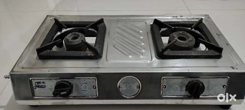 2 burner gas stove for sale in throw away price