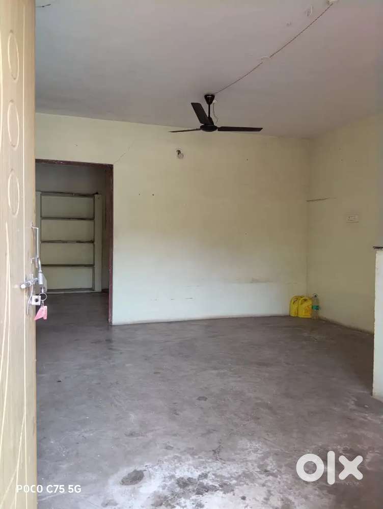 1 Bhk Individual House With Attach Kitchen Or Bathroom