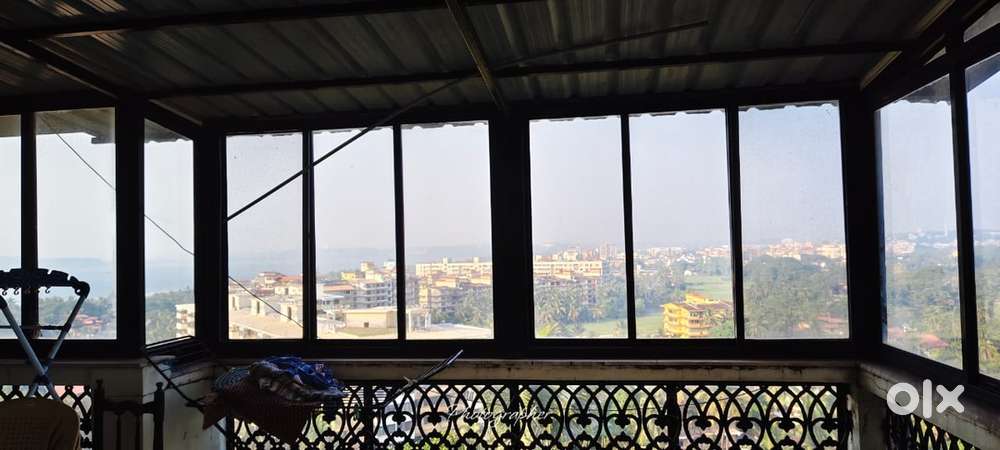 Dona poula villa 4bhk for rent 1.5lakh furnished