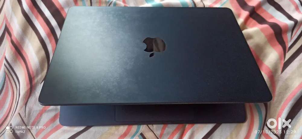 MacBook Air M2