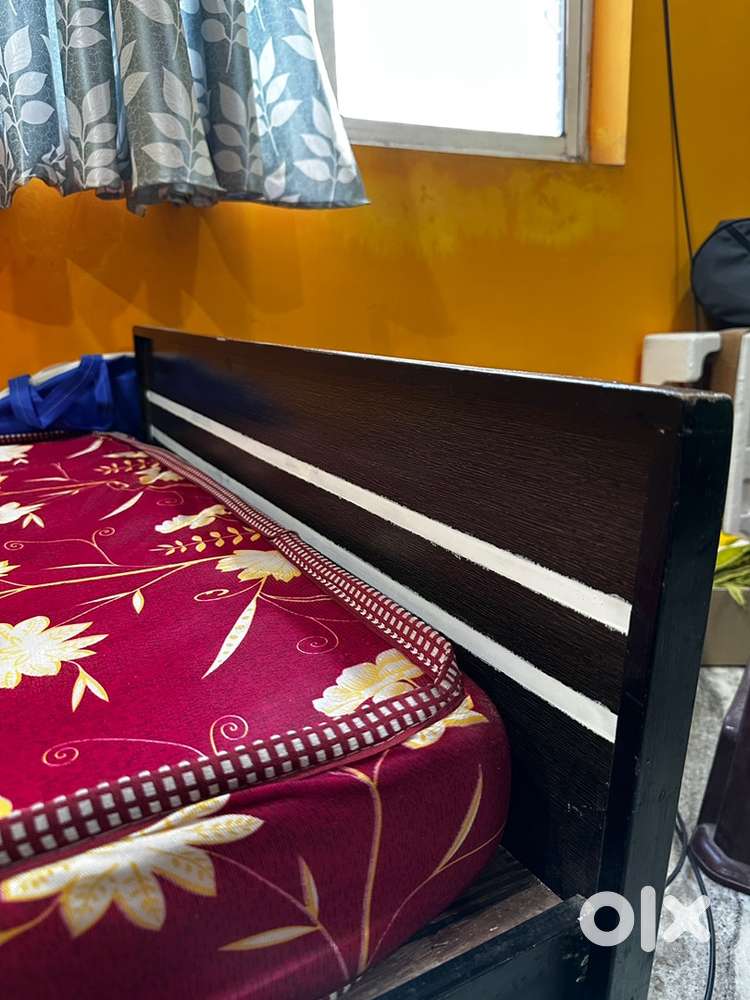 Single Bed  Tolichowki  Negotiable