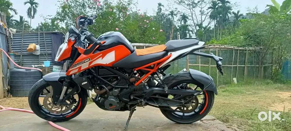 Duke ,KTM, in good condition