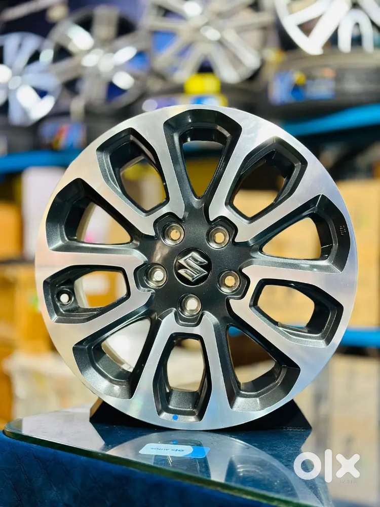 17 inch grand vitara box pack wheels Maruti Suzuki  original wheels