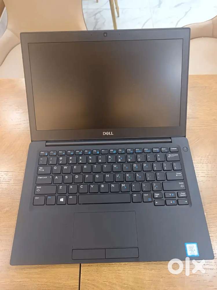 Dell Mini i5 processor/12.5 inch screen/8gb Ram/256 gb SSD