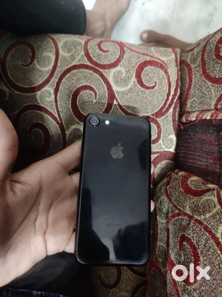 iPhone 7 128GB, glass back
