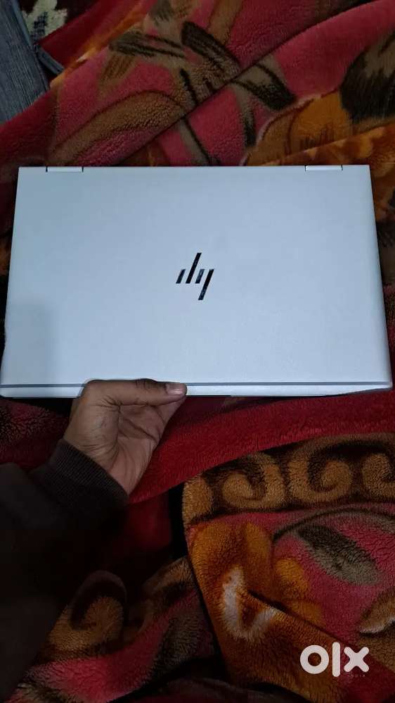 Hp elitebook1040 G6 i7 8th gen 360*