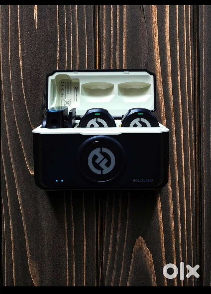 20 days old Hollyland Lark m2 combo mic