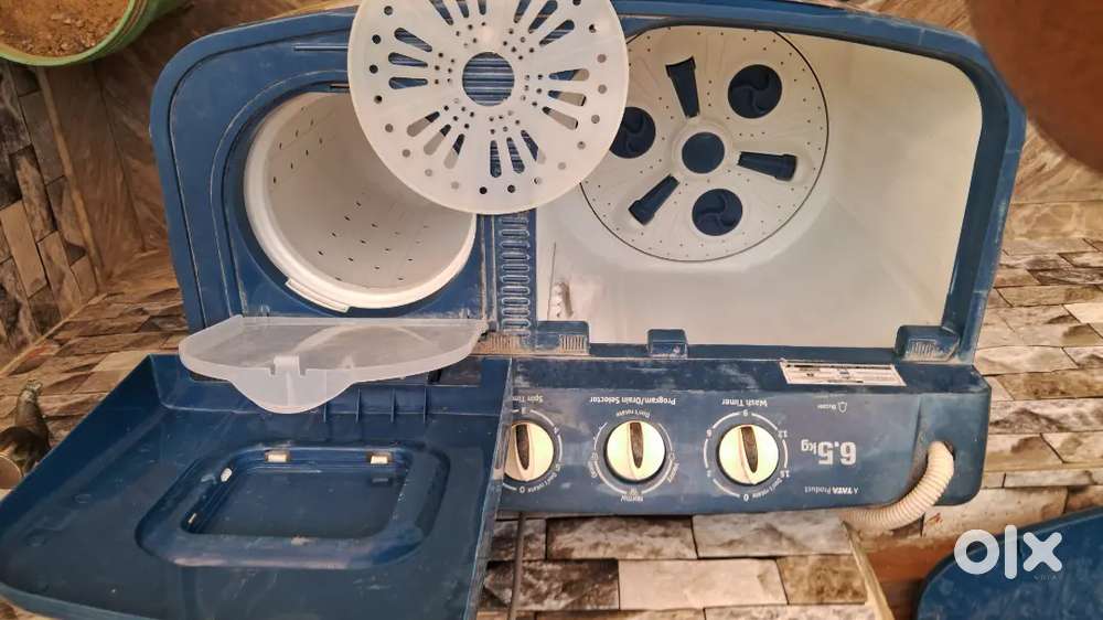 Voltas 6.5 kg washing machine for sale