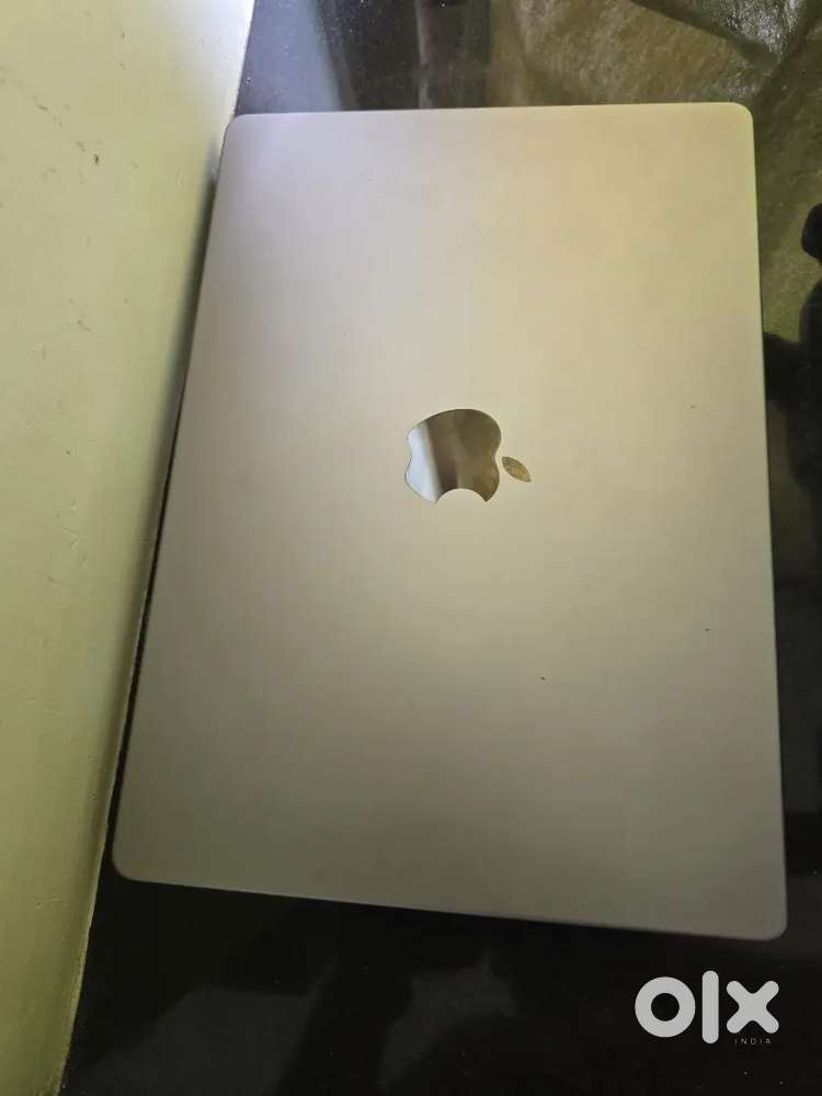 M1 macbook pro 2021 16gb, 512gb SSD