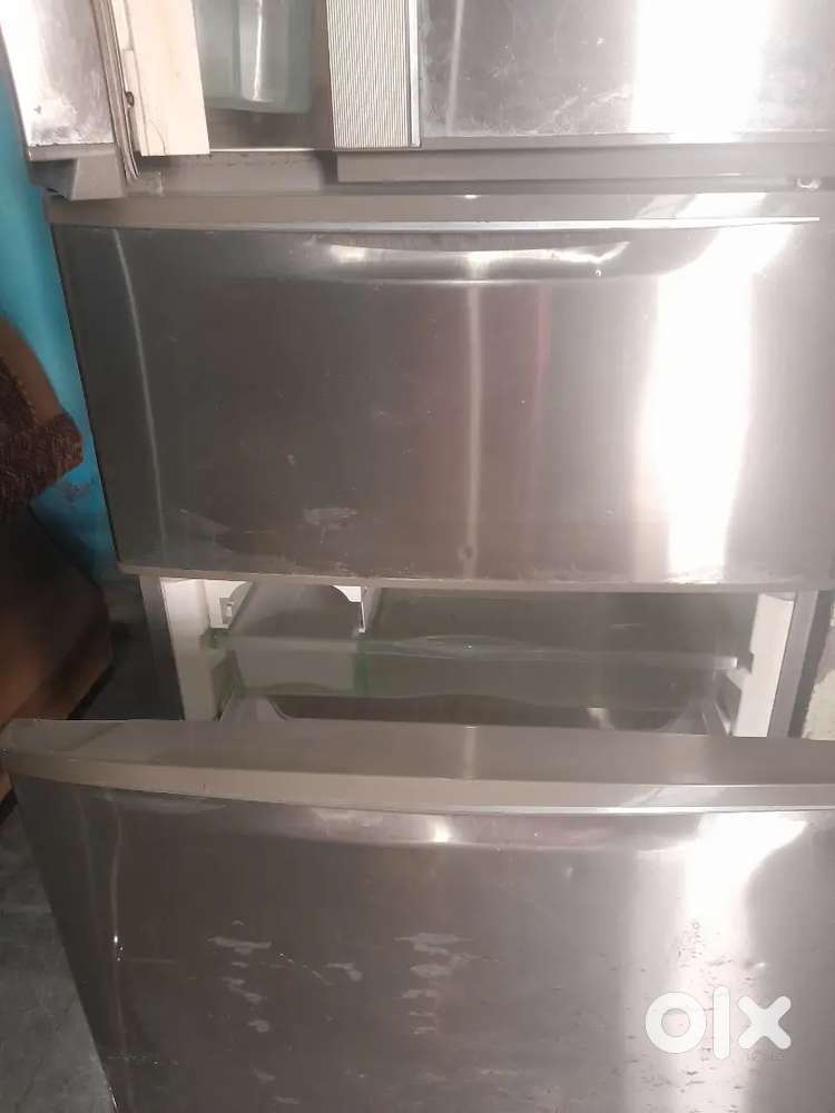 Double door steel fridge