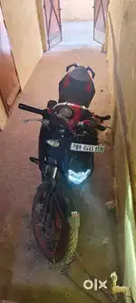 Bike new hai ekdam badhiya condition me hai