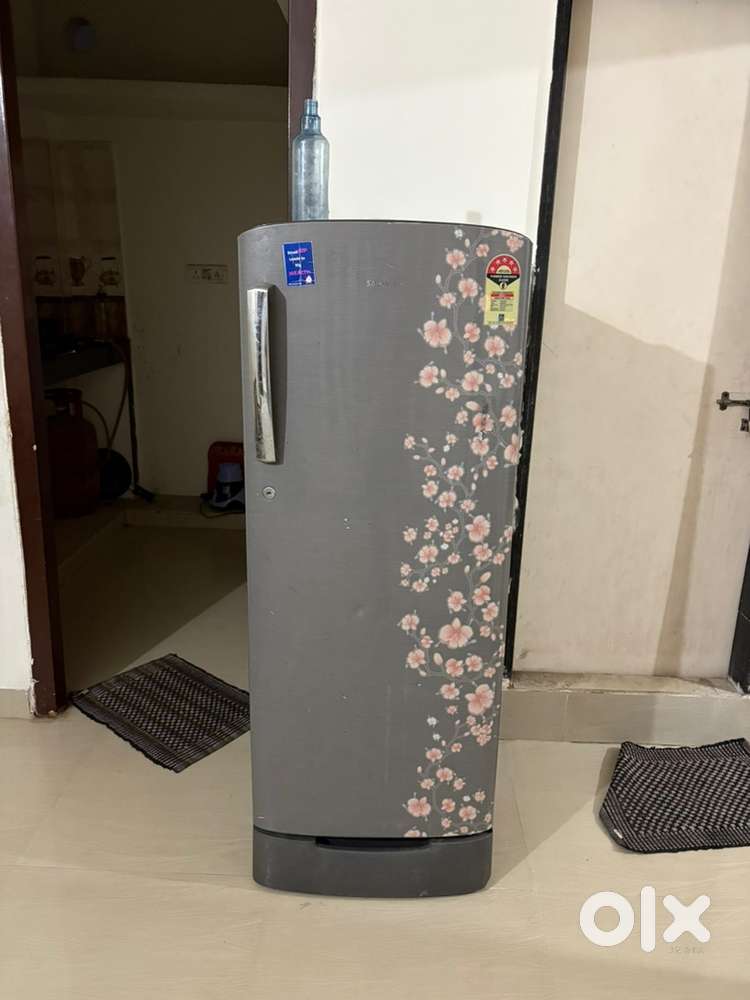 Fridge samsung noce condition