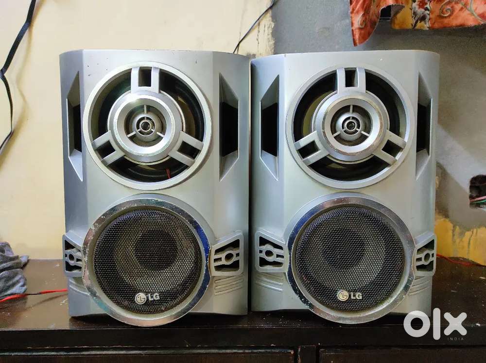 LG LMS-V530 LP Speakers