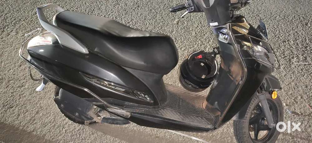 H smart Activa 125 top model